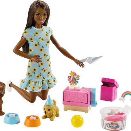 Barbie Doll & Pets Set, Blonde with Mommy Dog, 3 Newborn Puppies with Color-Change Feature & Pet Accessories