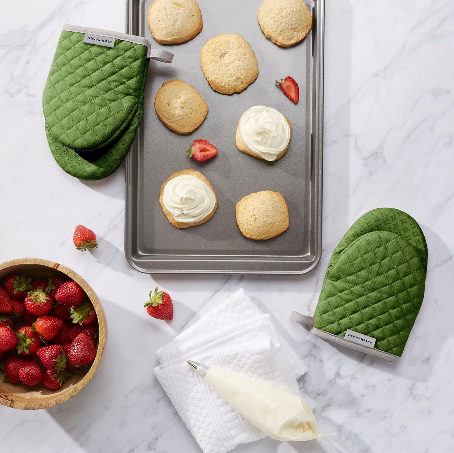 KitchenAid Asteroid Mini Oven Mitt Set, 5.5"x8", Charcoal Grey, 2 Piece