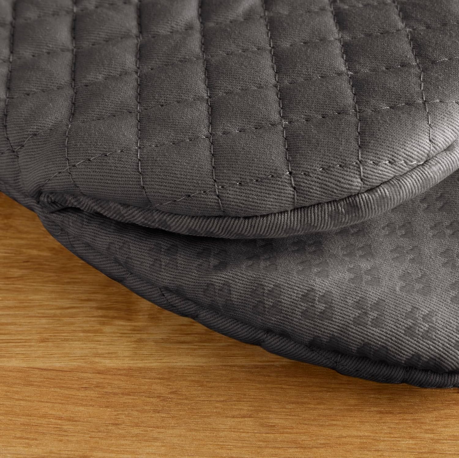 KitchenAid Asteroid Mini Oven Mitt Set, 5.5"x8", Charcoal Grey, 2 Piece