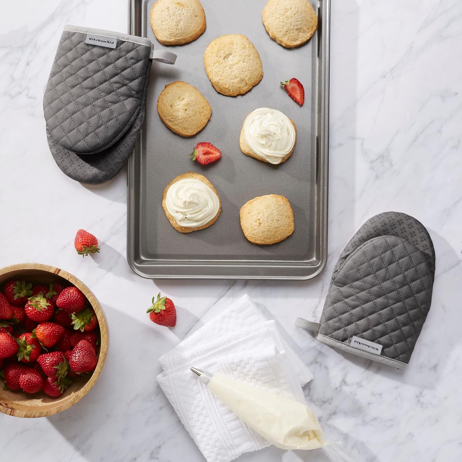 KitchenAid Asteroid Mini Oven Mitt Set, 5.5"x8", Charcoal Grey, 2 Piece