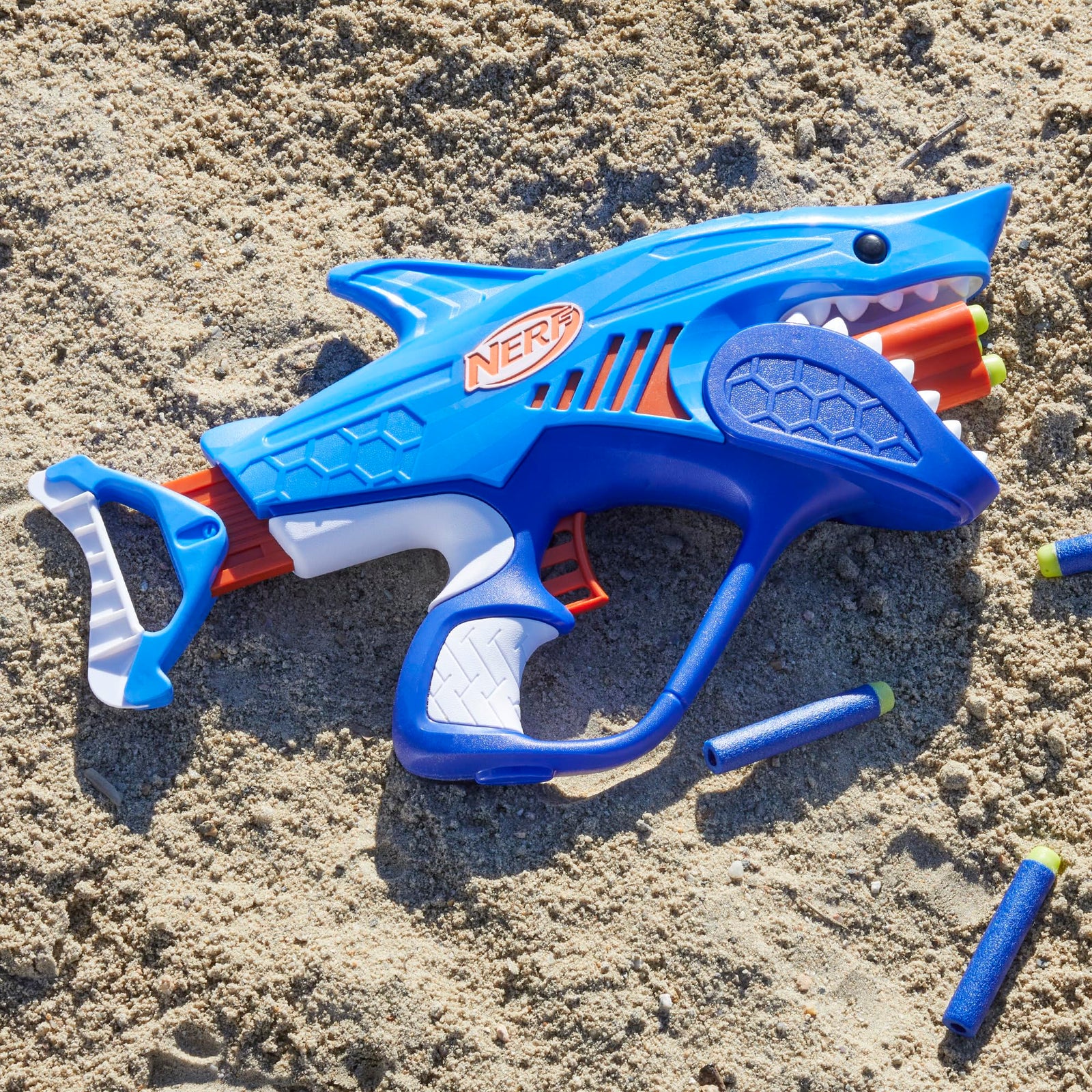 Wild Venompack, Includes 2 Easy Play Nerf Blasters, Scorpion Designs, 20 Nerf Elite Darts, Snake Toys, Ages 6+ (Amazon Exclusive)